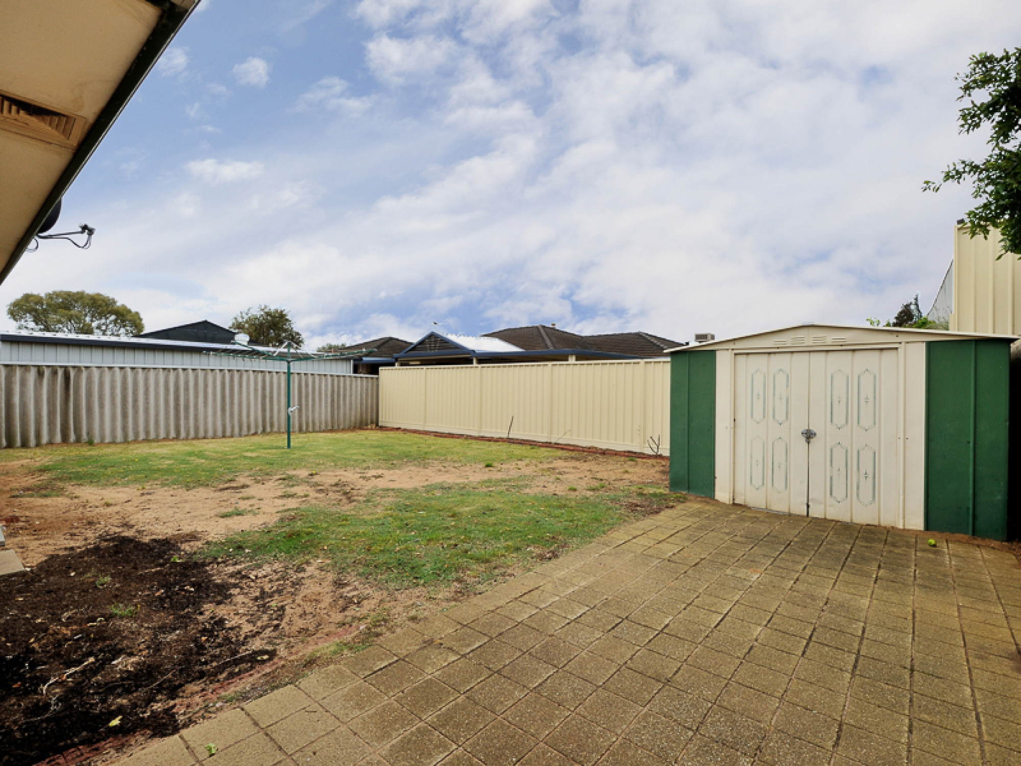 17 Whyatt Green 18a