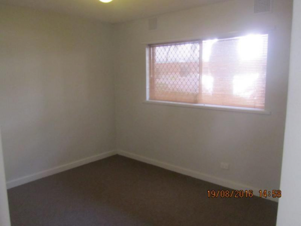 3-4-canham-way-orelia-wa-6167img12